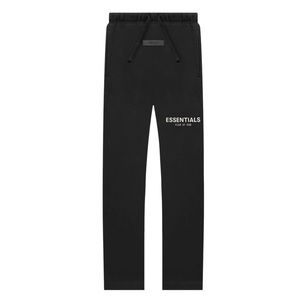 FEAR OF GOD ESSENTIALS
ESSENTIALS KID'S RELAXED SWEATPANTS - BLACK